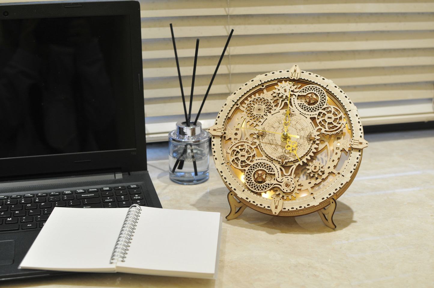 timecraft-wooden-clock-diy-kit-decorate